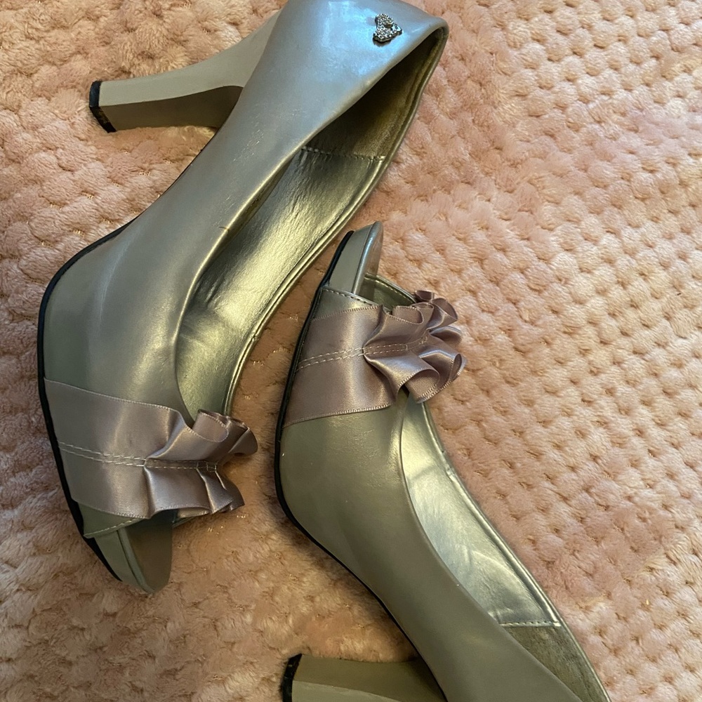 Glamorous-T high heels